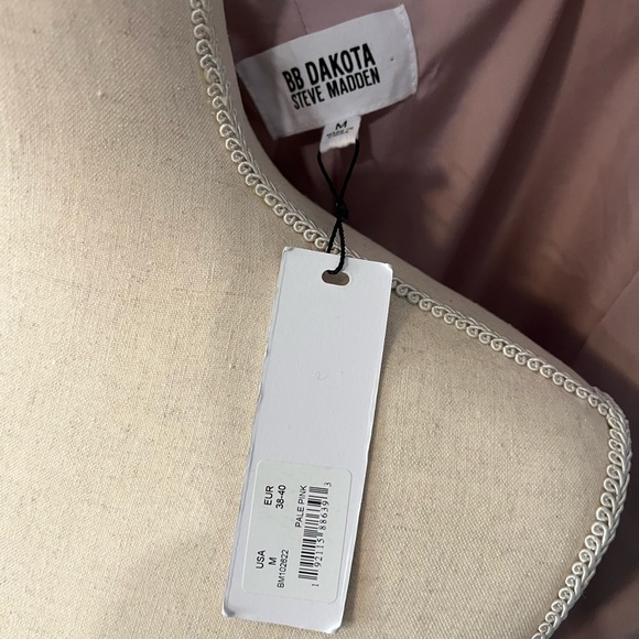 NWT Blush Pink Single Button Blazer - Picture 4 of 5